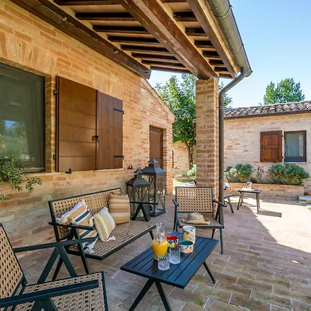 Vakantiehuis Dei Girasoli Petriolo